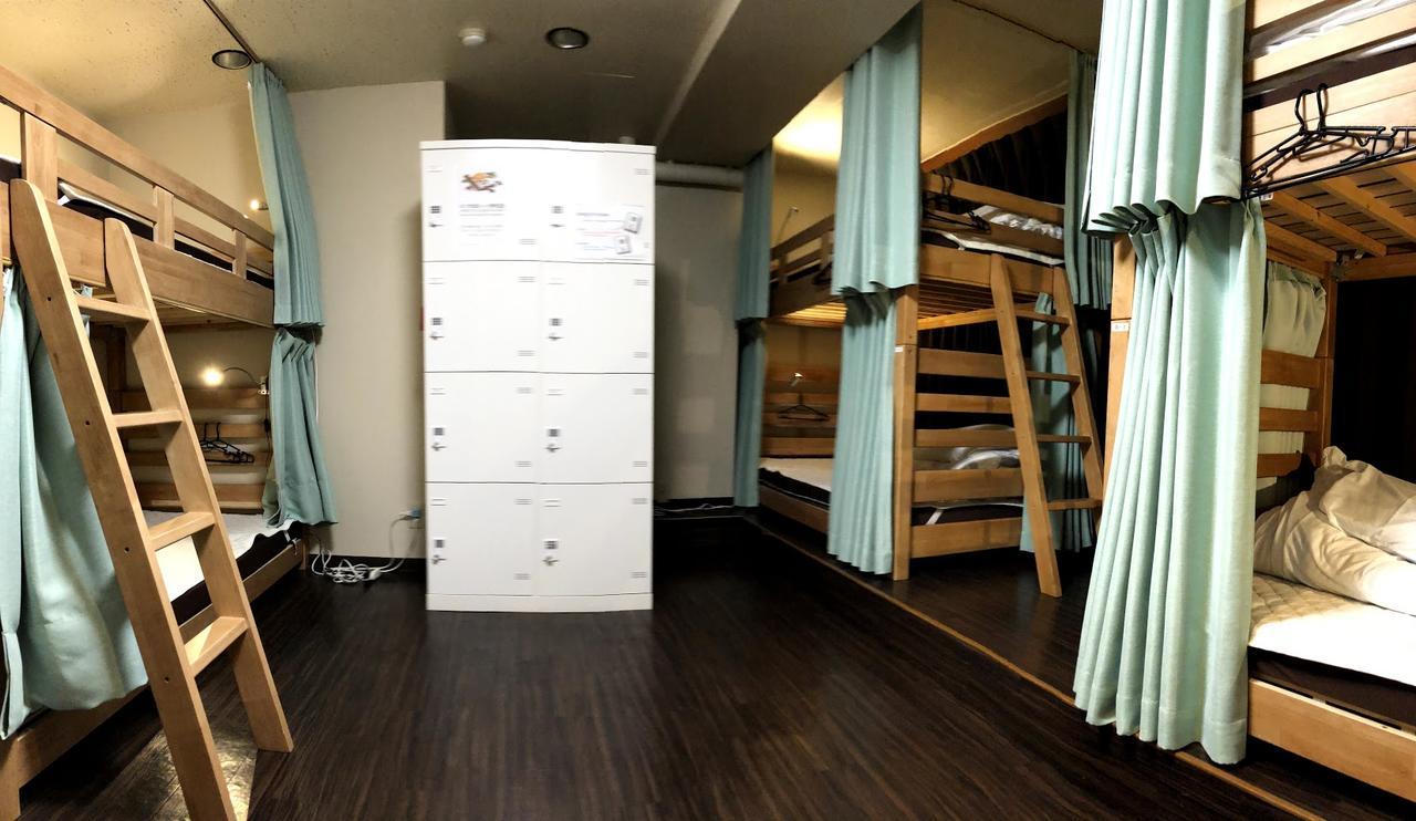 Yokohama Central Hostel Exterior photo