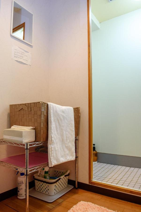Yokohama Central Hostel Exterior photo