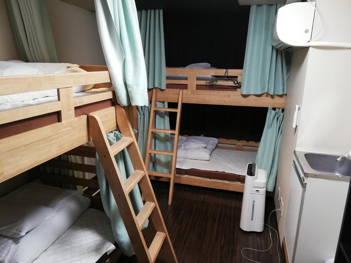 Yokohama Central Hostel Exterior photo