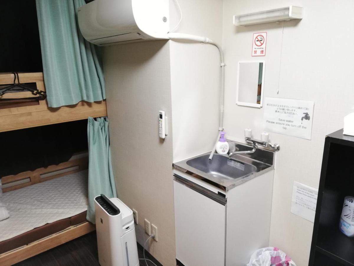 Yokohama Central Hostel Exterior photo